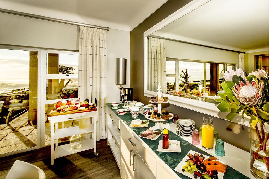 Atholl House Hotel Camps Bay Exterior photo