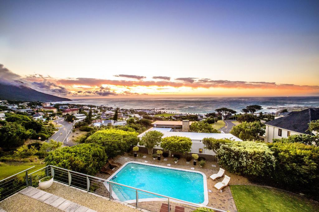Atholl House Hotel Camps Bay Exterior photo