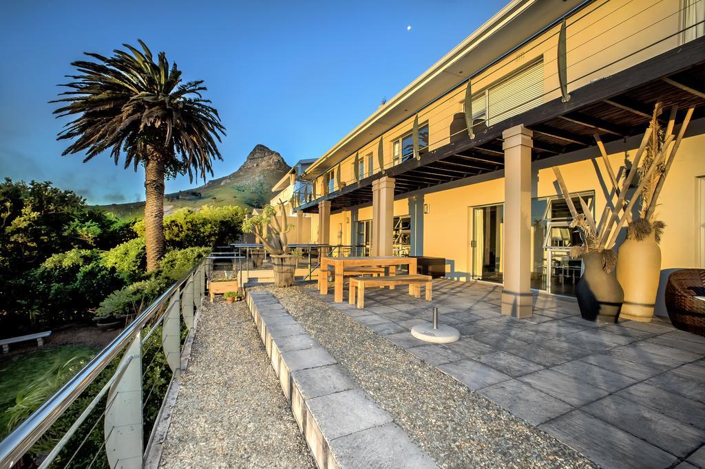 Atholl House Hotel Camps Bay Exterior photo