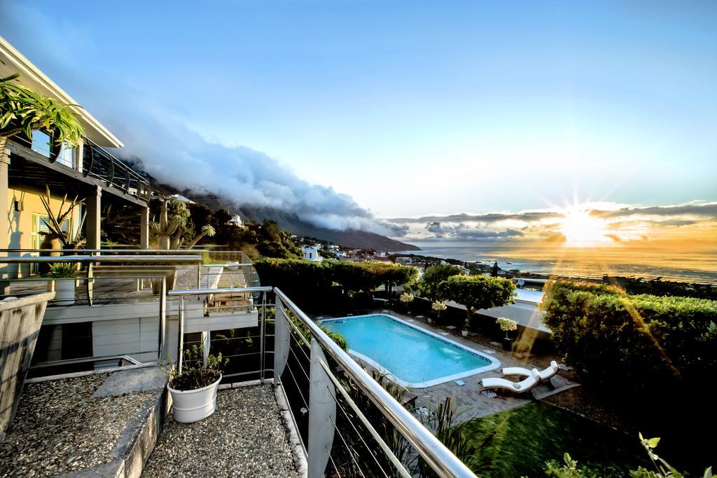 Atholl House Hotel Camps Bay Exterior photo